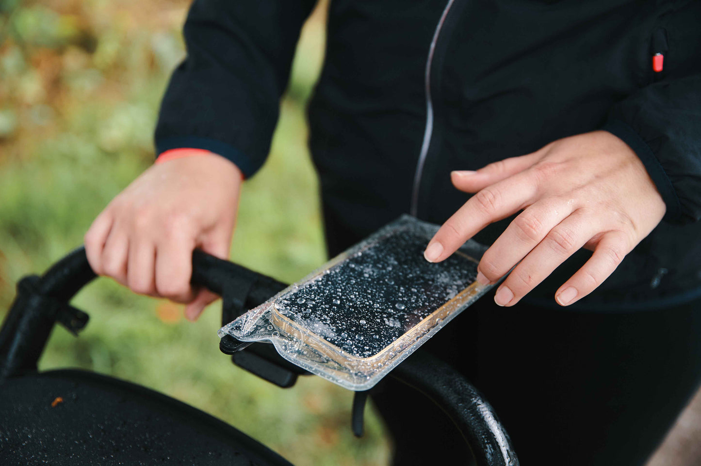 Pochette Smartphone Universel FIDLOCK VACUUM UNI PHONE CASE L