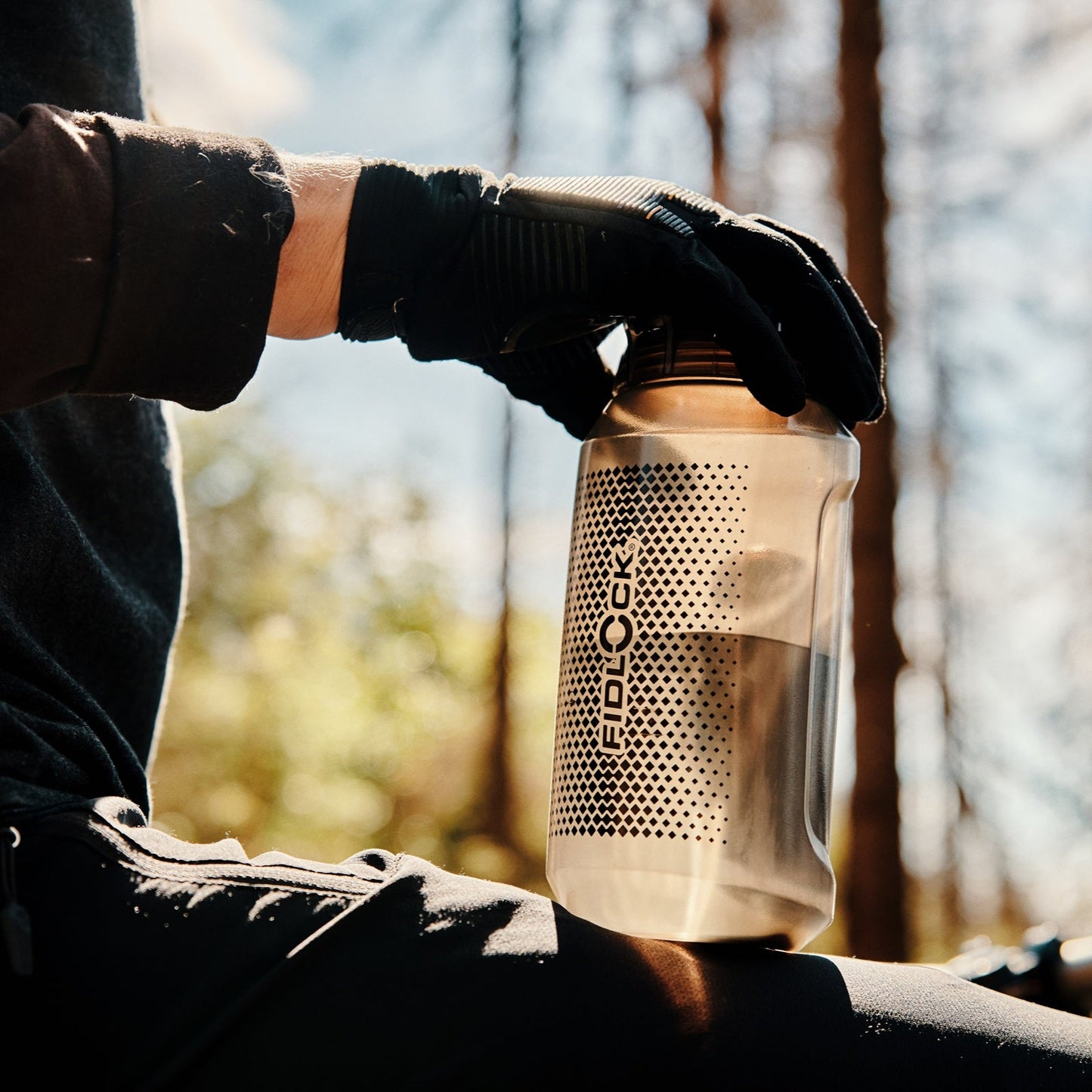 Bidon FIDLOCK TWIST COMPACT avec Attache Magnétique (750ml) Fumé