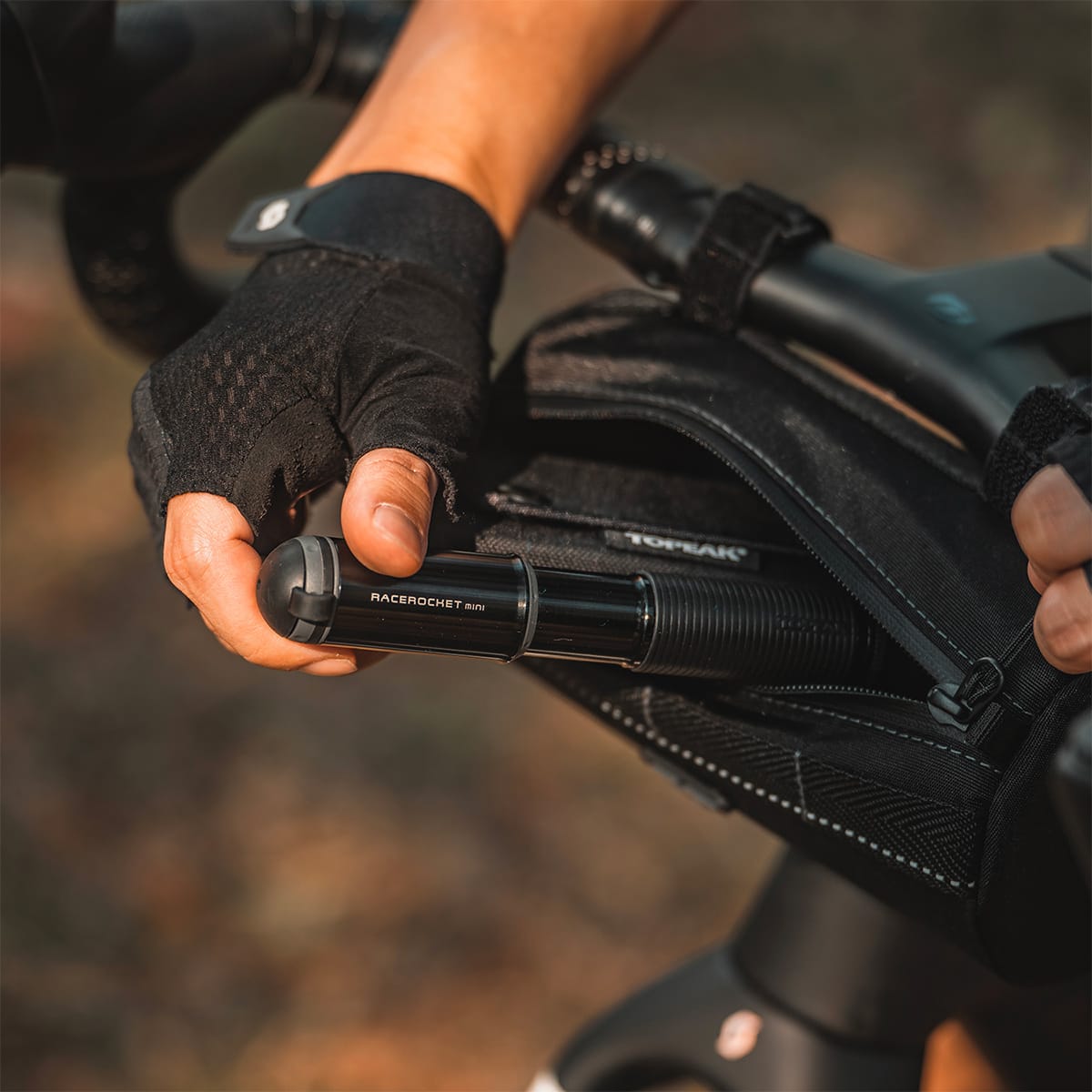 Sacoche de Guidon TOPEAK TUBULAR BARBAG SLIM 1.5 L Noir