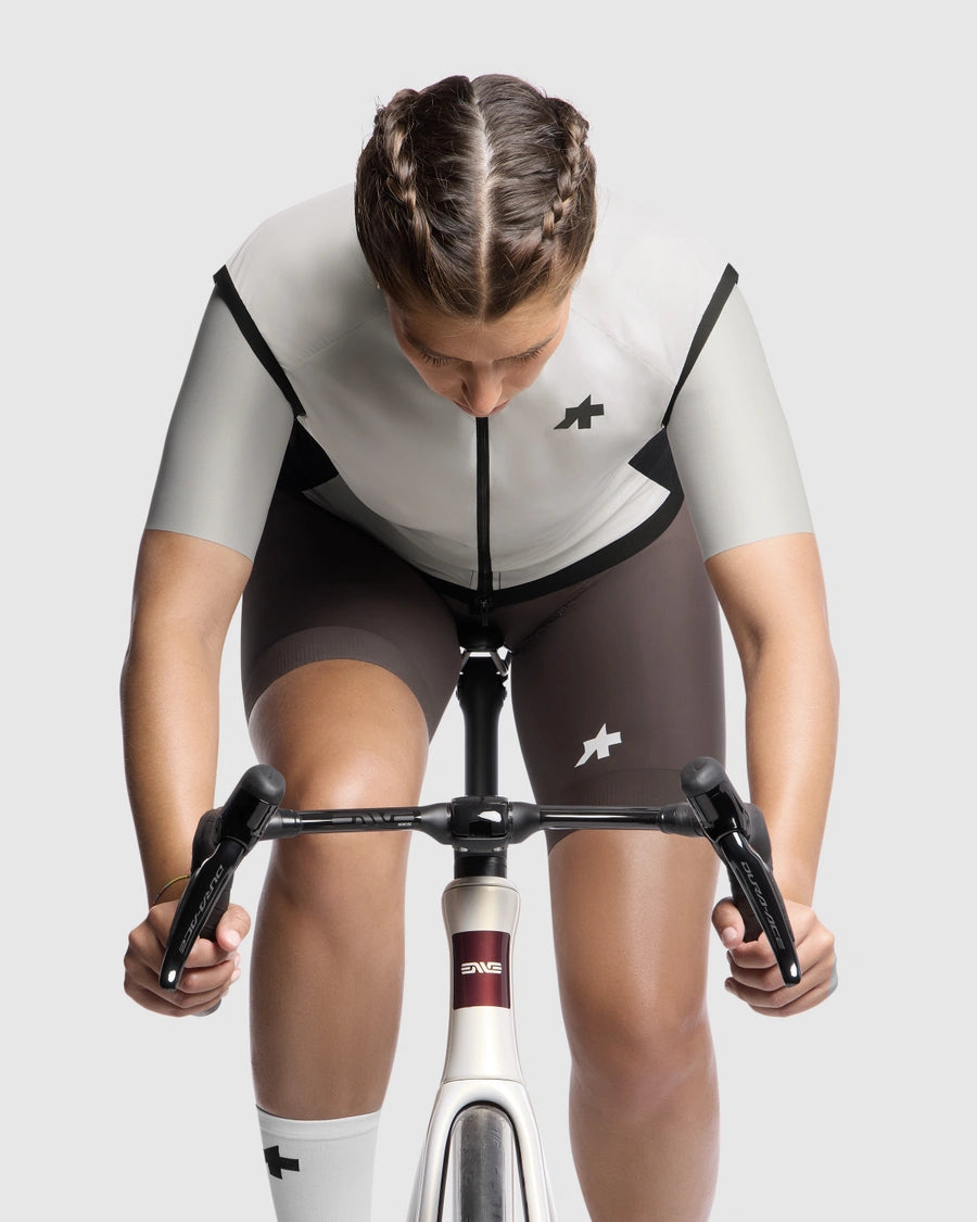 Veste Sans Manches ASSOS UMA GT WIND S11 Femme Almond Milk