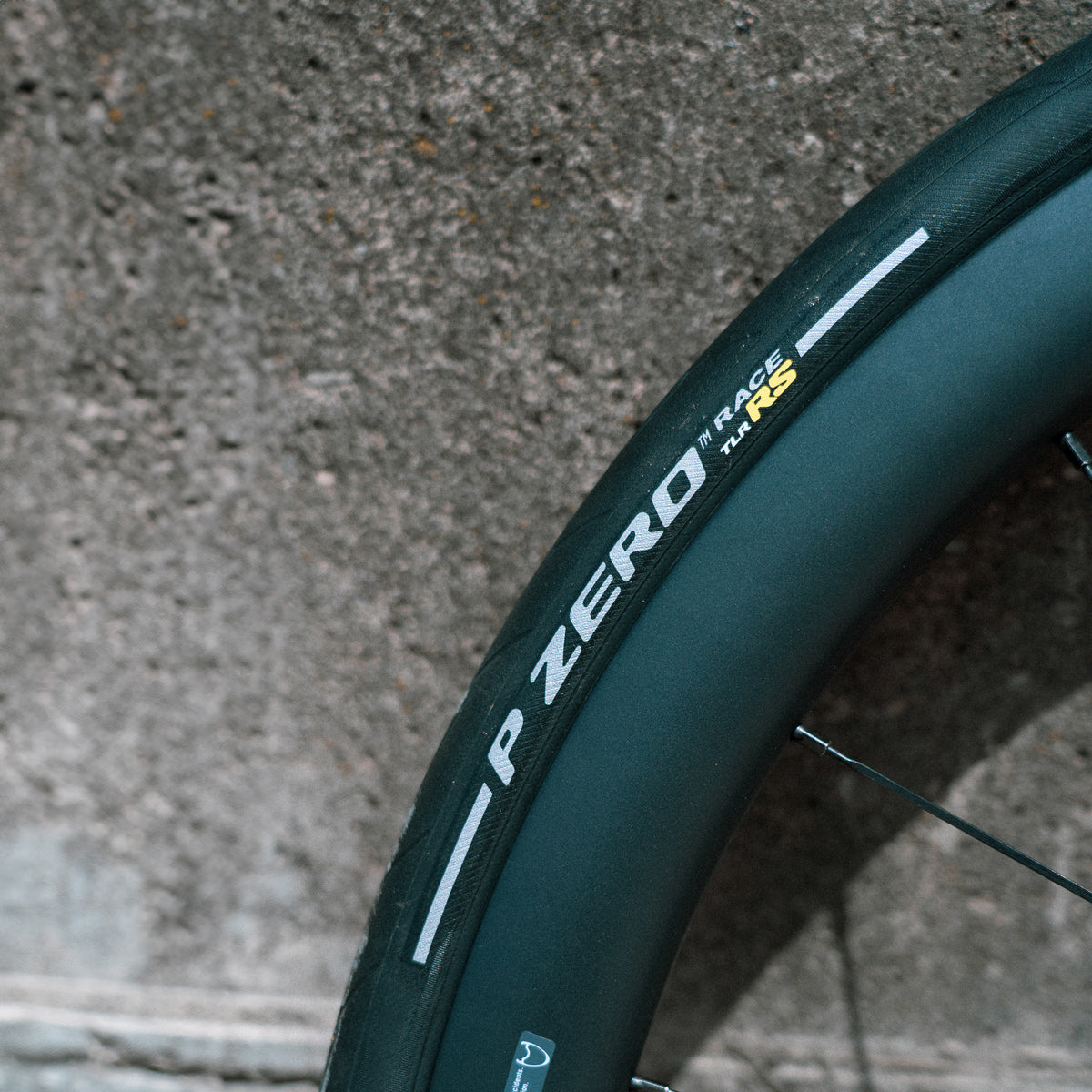 Pneu PIRELLI P ZERO RACE TLR RS 700c Tubeless Ready Noir