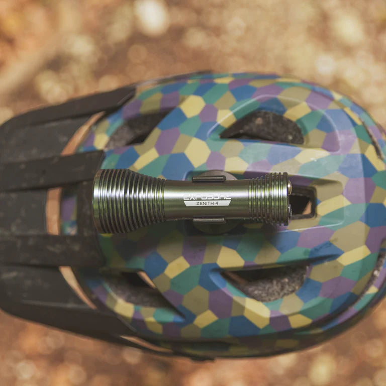 Éclairage Avant EXPOSURE LIGHTS ZENITH 4 avec Support de Casque