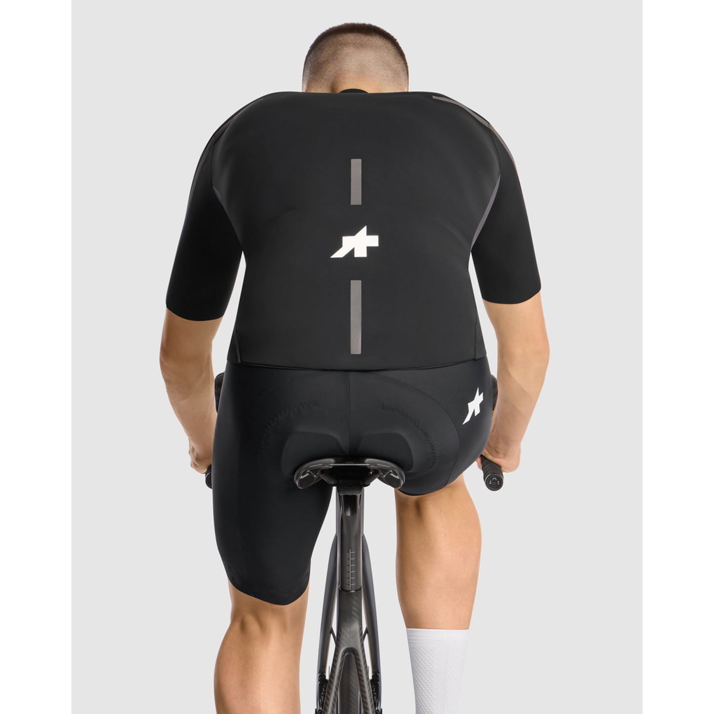 Maillot ASSOS EQUIPE R THERMO RAIN S11 Manches courtes Noir