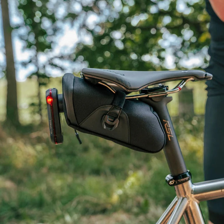 Sacoche de Selle KOM CYCLING SADDLE BAG REGULAR Varia