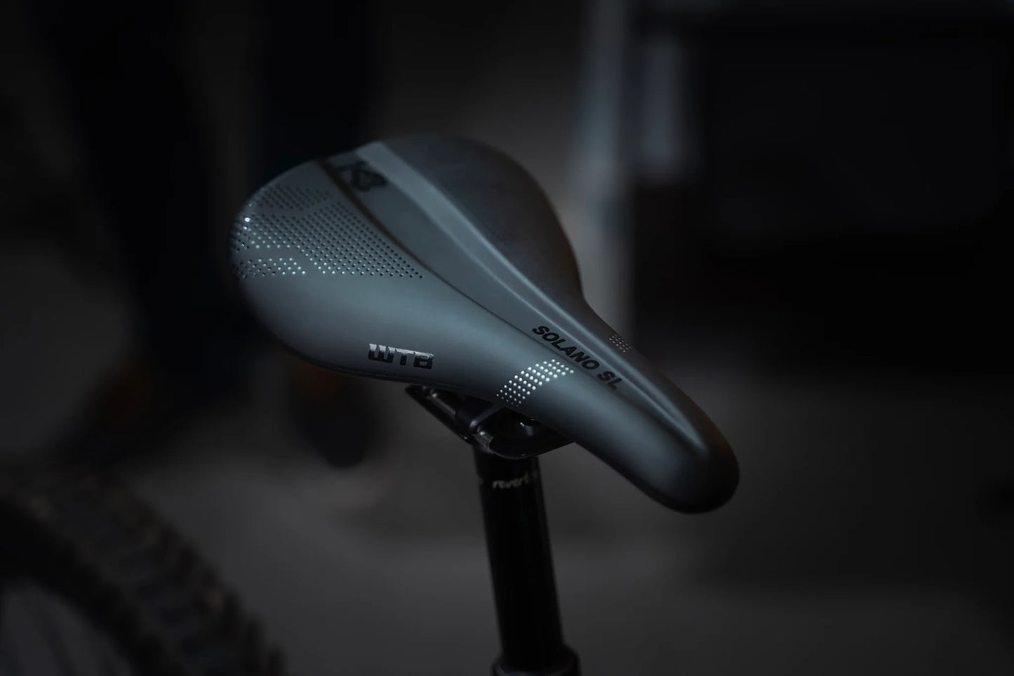 Selle WTB SOLANO SL FUSION Wide 157mm Rails Carbone Noir