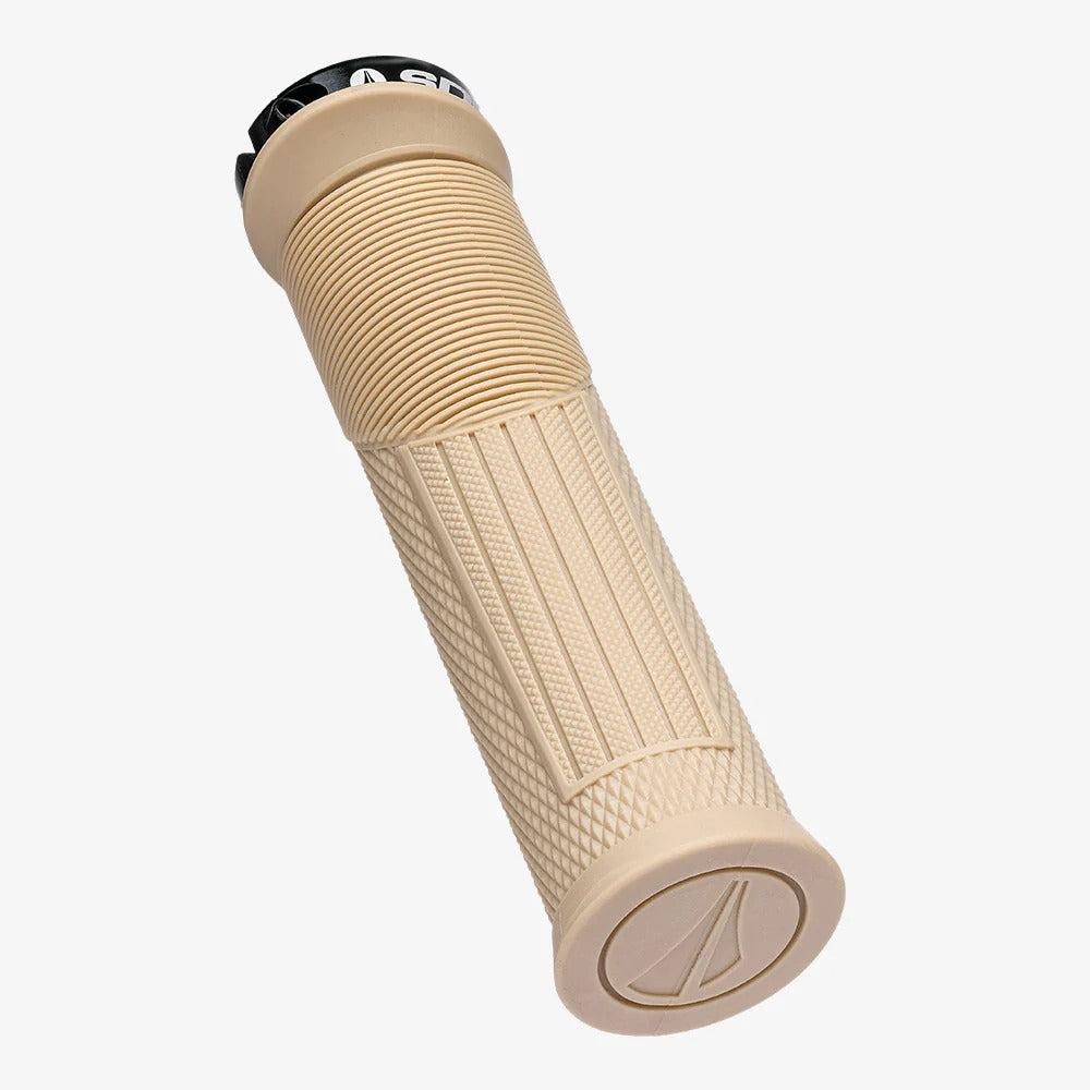 Grips SDG OPEN CORE THRICE 136 mm Beige