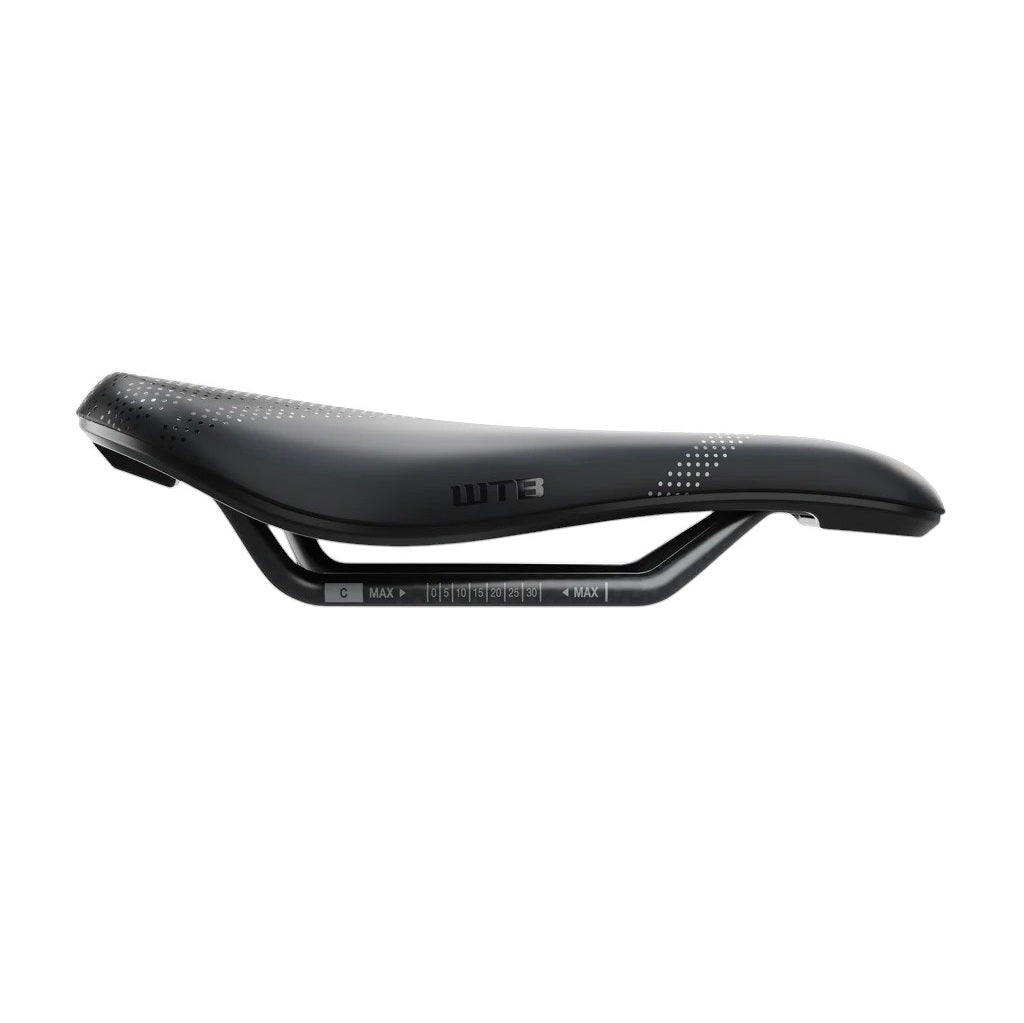 Selle WTB SOLANO SL FUSION Medium 142mm Rails Carbone Noir