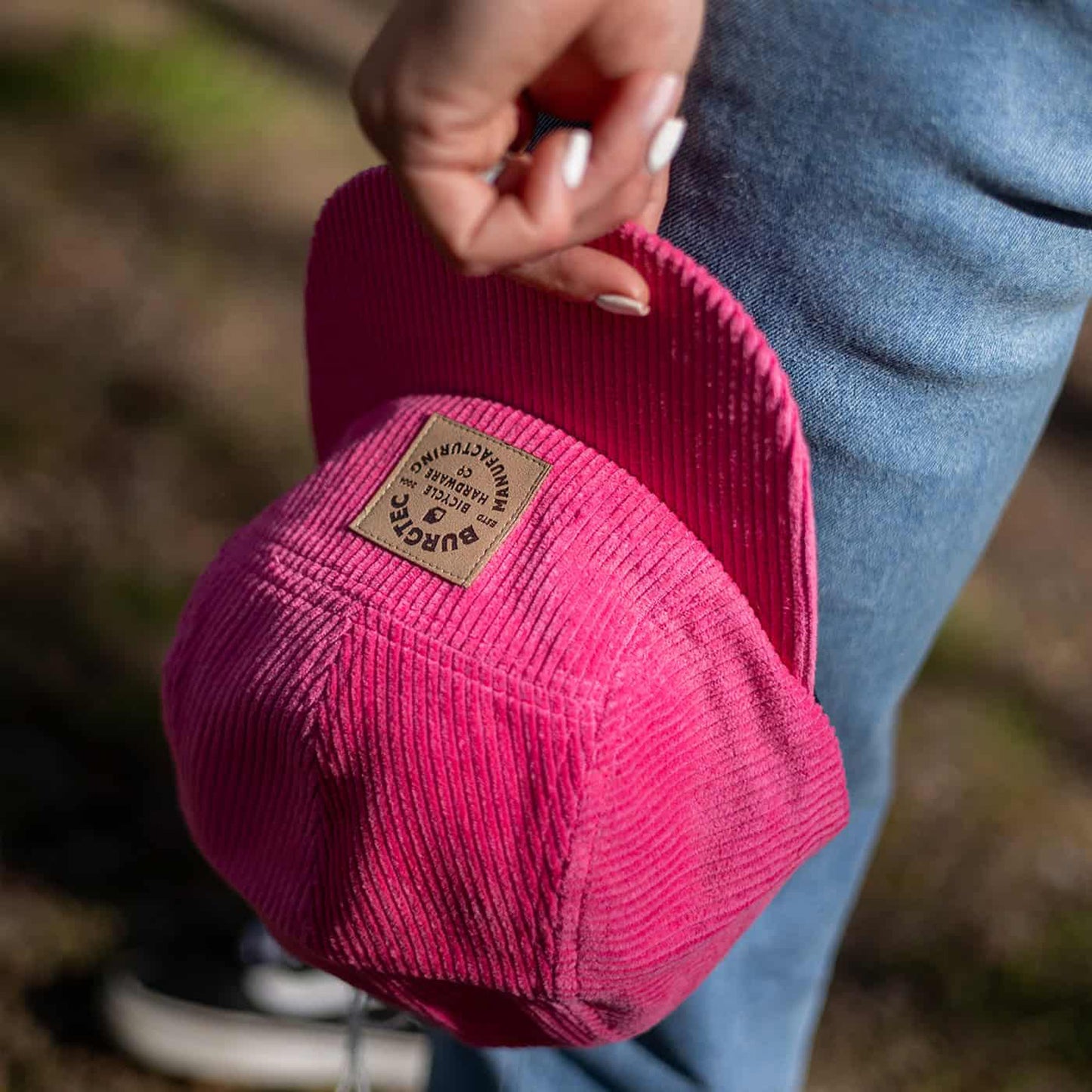 Casquette BURGTEC BANDIT CORDUROY FIVE PANEL Rose Toxic Barbie