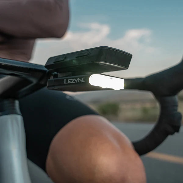 Éclairage Avant LEZYNE ROAD DRIVE 500