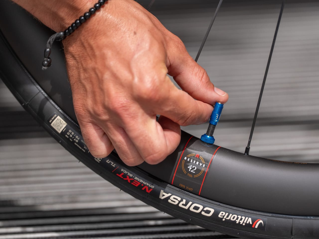 Embouts de Valves BBB CORE CAP Bleu (x2)