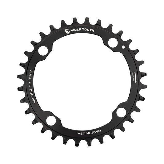 Plateau Mono WOLF TOOTH 104 BCD 12V Shimano 4 Trous 104mm Noir — vue du plateau sur fond blanc