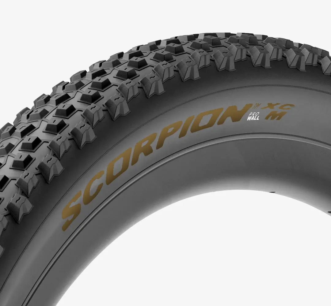 Pneu PIRELLI SCORPION XC M 29x2.4 ProWall Tubeless Ready Souple Noir/Or 4354400