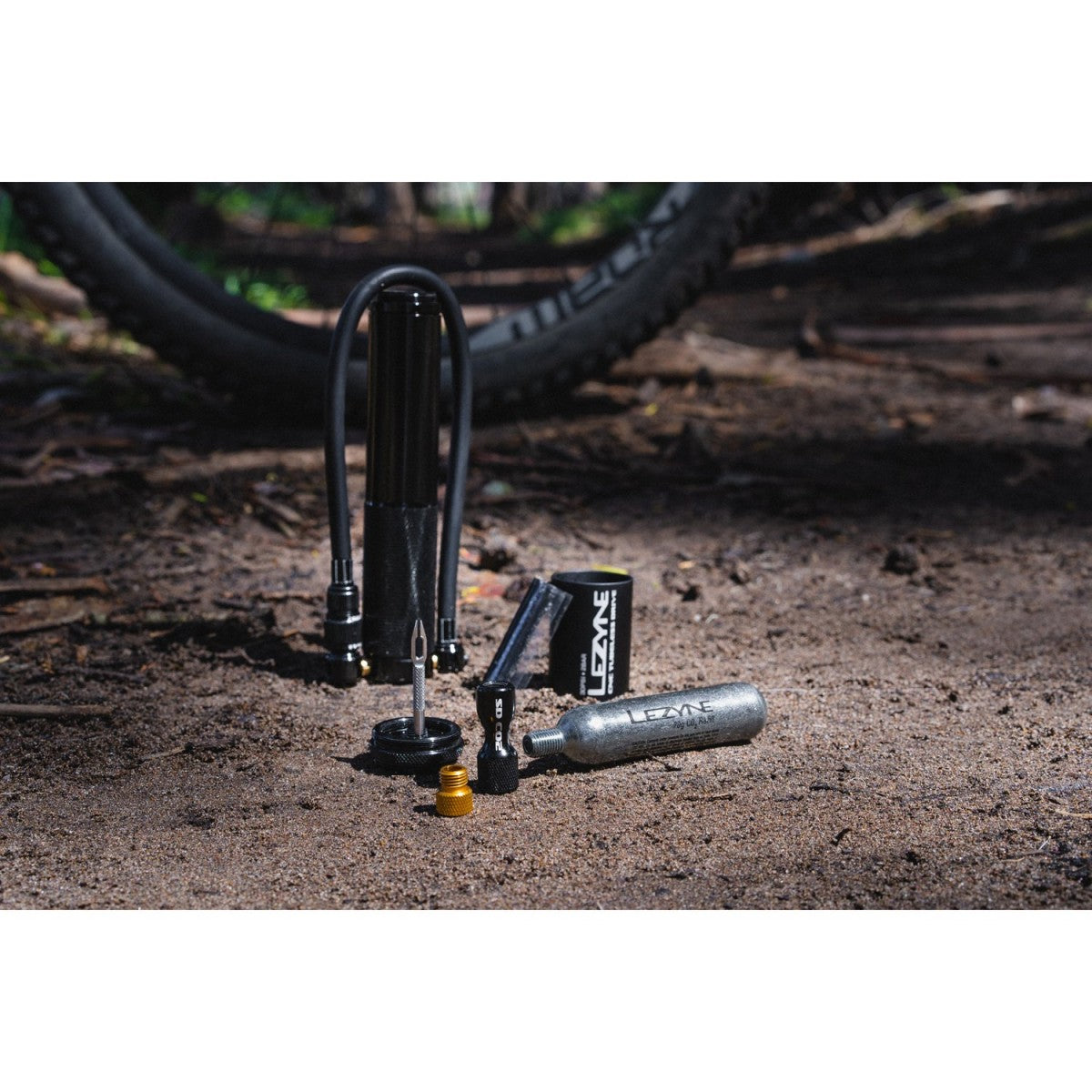 Pompe à Main LEZYNE CNC TUBELESS DRIVE Noir