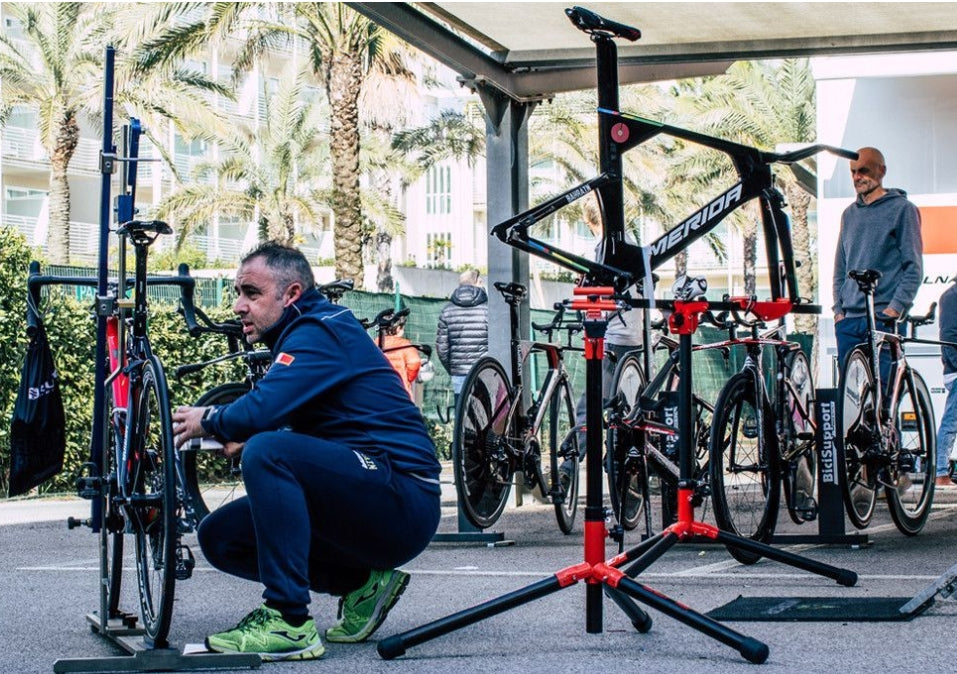 Pied d'Atelier ELITE RACE FC