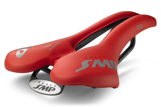 Selle SMP VT30 Largeur 155mm Rails Acier Rouge