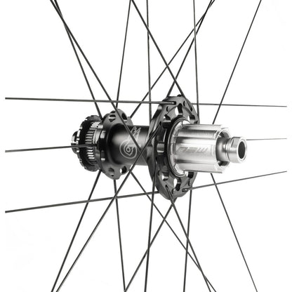 Paire de Roues CAMPAGNOLO ZONDA GT C23 33 à pneus (Center Lock)