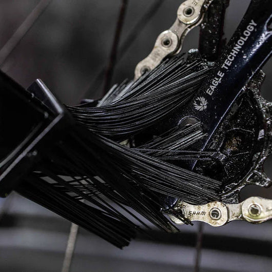 Brosse MUC-OFF CHAIN BRUSH