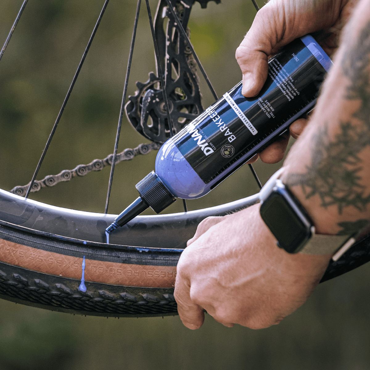 Préventif DYNAMIC BARKEEPER versé dans un pneu tubeless