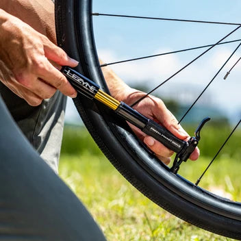 Pompe à Main LEZYNE PRESTA POCKET DRIVE Noir