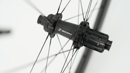 Paire de Roues SCOM EVO 50 Tubeless Ready (Center Lock)