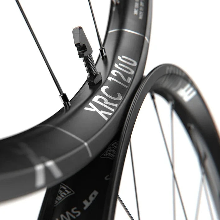 Roue Avant DT SWISS XRC 1200 SPLINE 29" 30 mm 15x110 mm