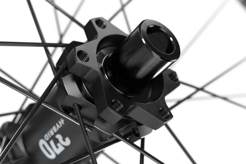 Roue Arrière DT SWISS H 1900 SPLINE 30 mm 27.5" 12x148 mm
