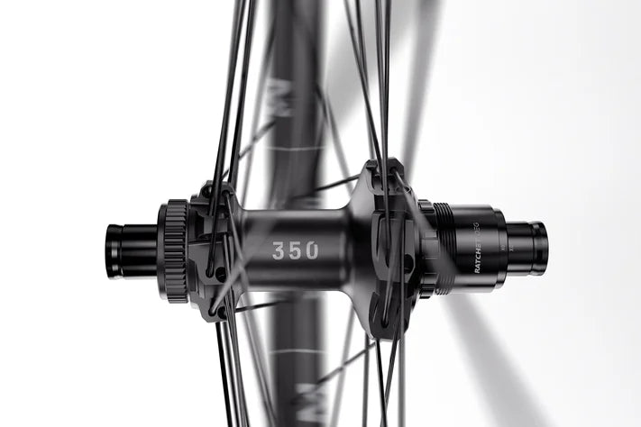 Roue Arrière DT SWISS XM 1700 SPLINE 30 mm 27.5" 12x148 mm Boost 2026