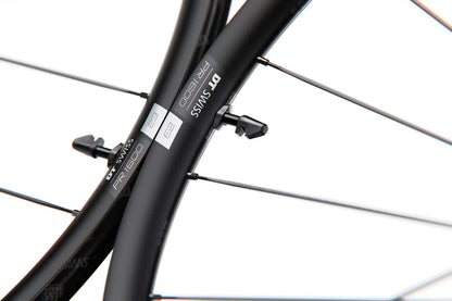 Roue Arrière DT SWISS PR 1600 SPLINE 23 DIC Tubeless Ready (Center Lock)