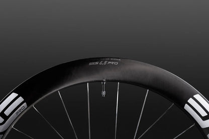 Roue Arrière ENVE SES 4.5 PRO Tubeless Ready (Center Lock) Noir