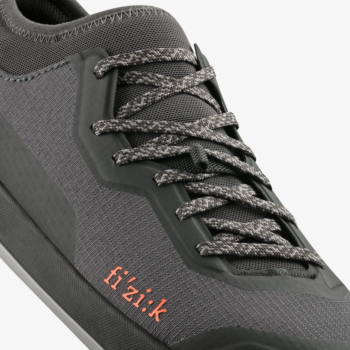 Chaussures VTT FIZIK VERSOR 2 FLAT Gris/Noir