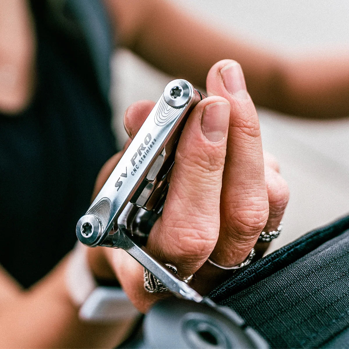 Multi-Outils LEZYNE SV PRO 7 Argent