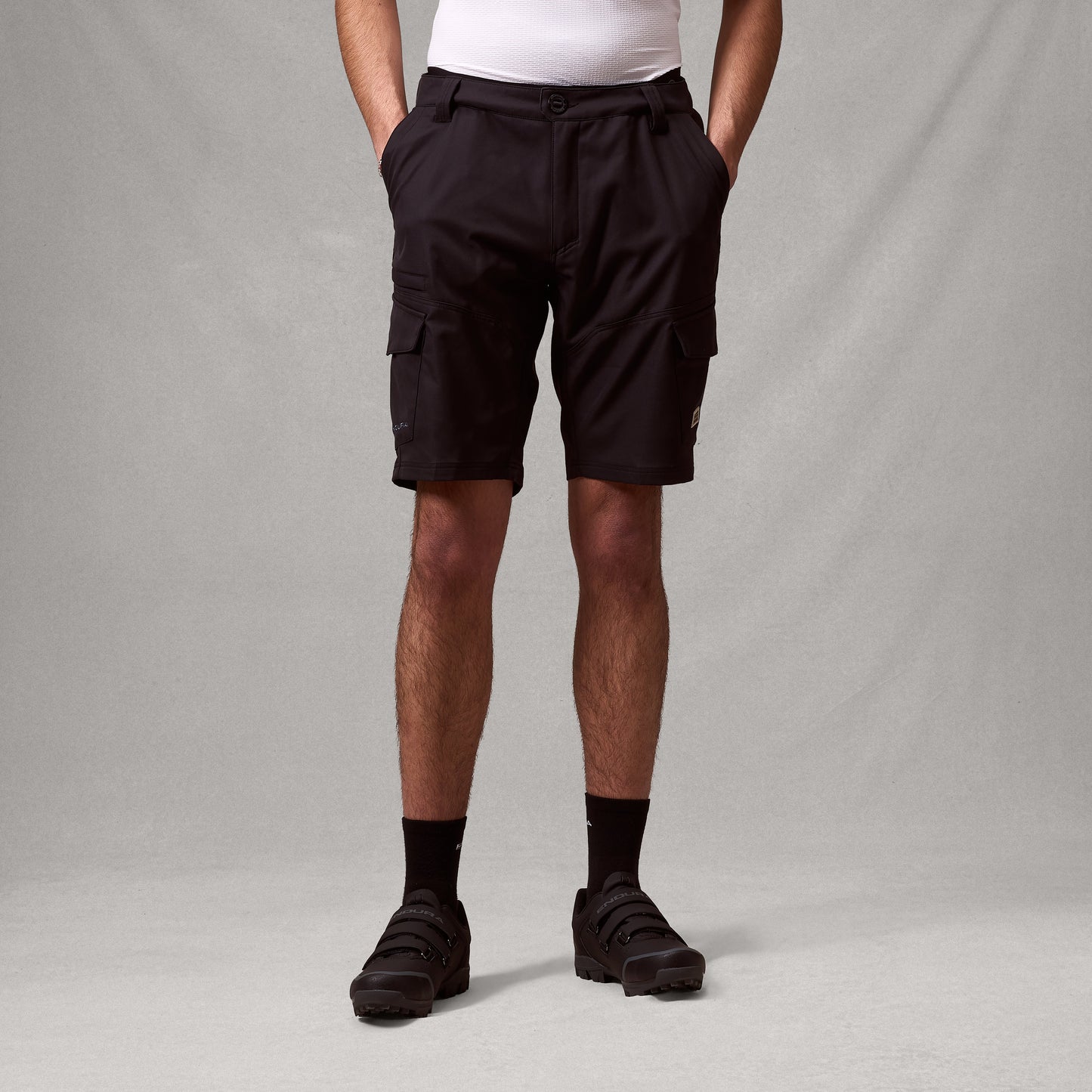 Short ENDURA LOOP CARGO Noir