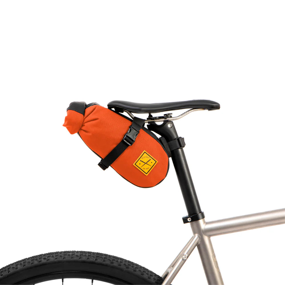 Sacoche de Selle RESTRAP SADDLE PACK 2.5L Orange