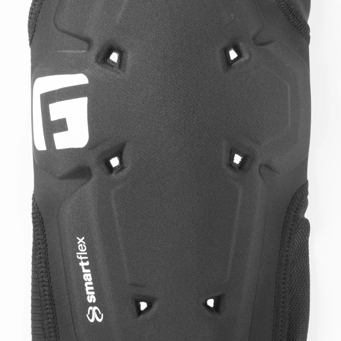 Coudières G-FORM PRO-X4 Enfant Noir