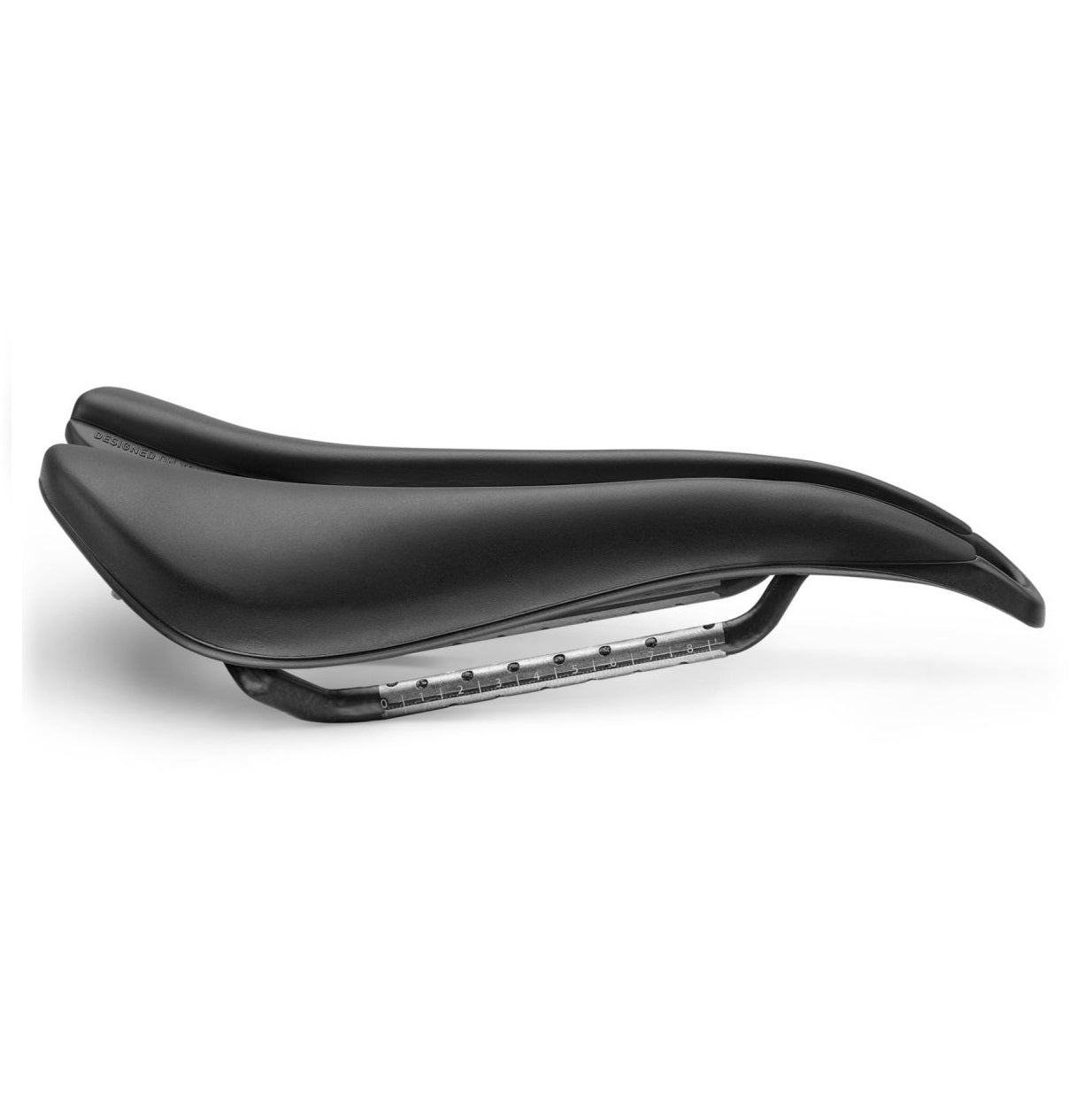 Selle SMP EVO PLUS Largeur 140mm Rails Carbone Noir