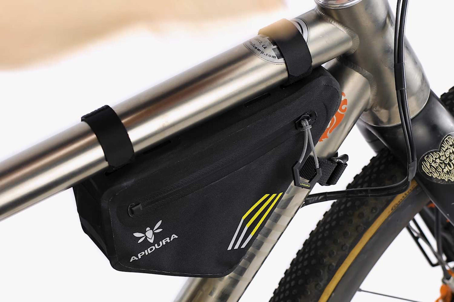 Sacoche de Cadre APIDURA RACING FRAME PACK 1 L Noir