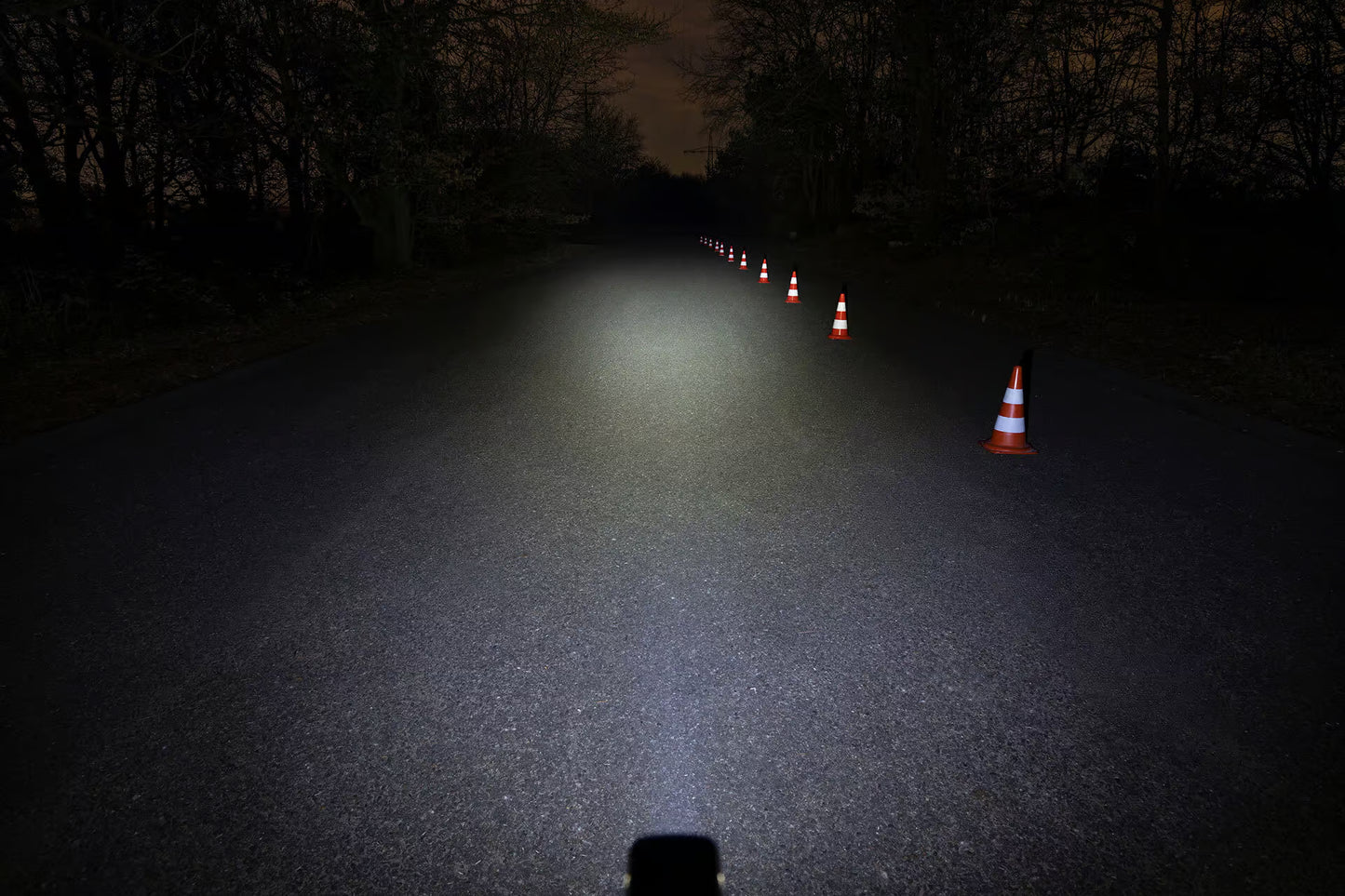 Éclairage Avant SIGMA BUSTER  400