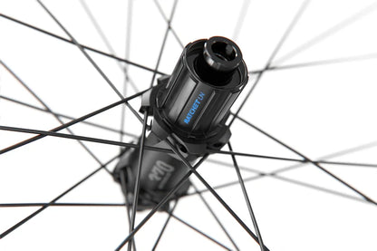 Roue Arrière DT SWISS HU 1900 SPLINE 29" 30 mm QR 9x135 mm