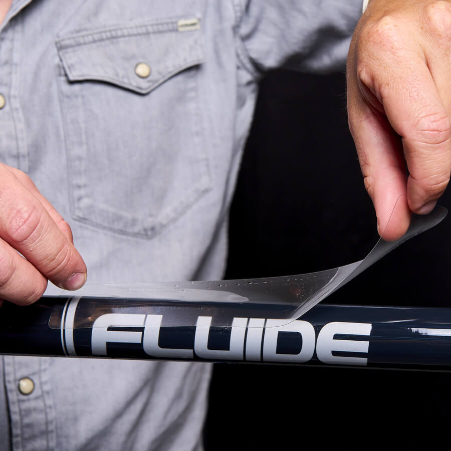 Pose du film CLEARPROTECT : positionnement du film sur le cadre