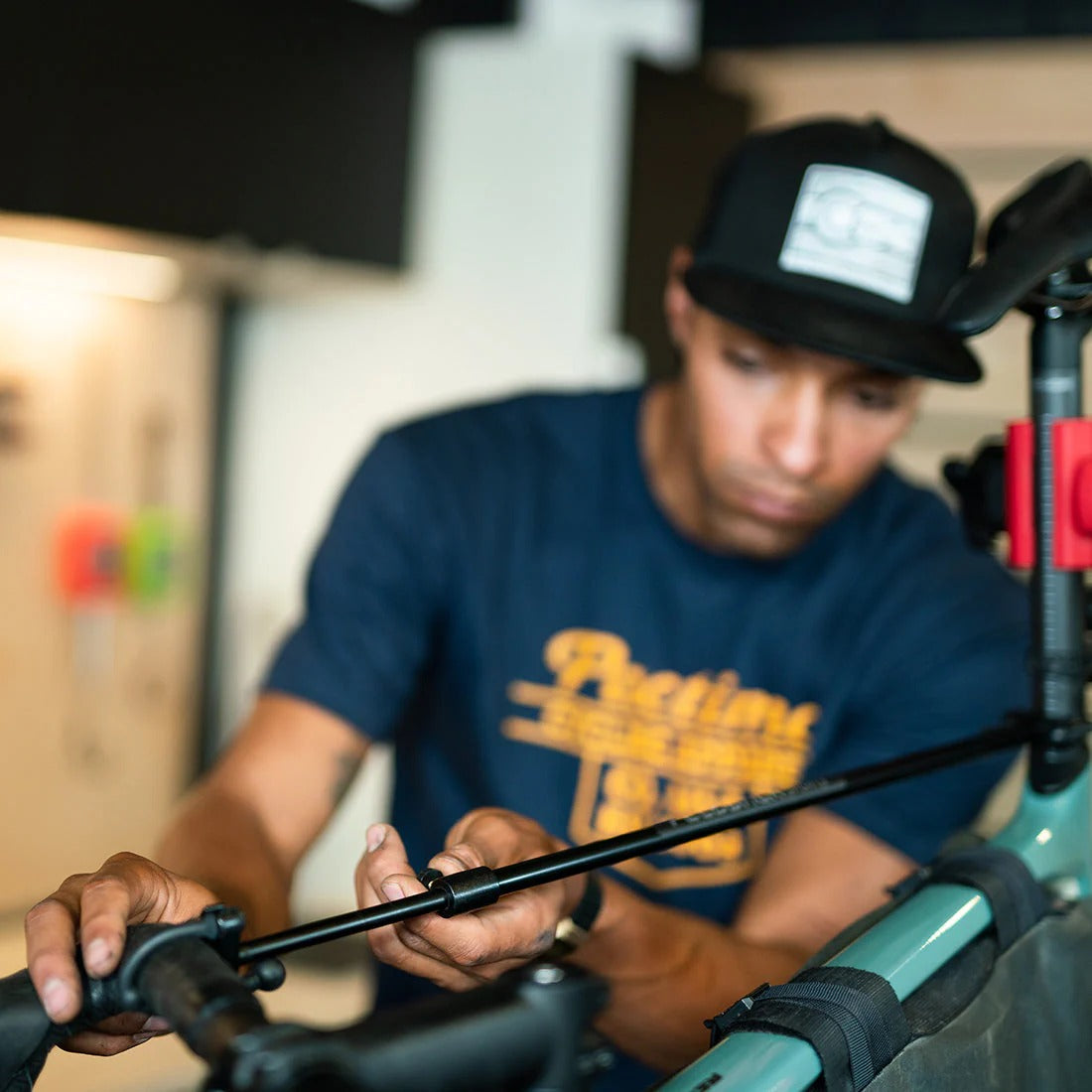 Barre de maintien de cintre FEEDBACK SPORTS FLOP STOP