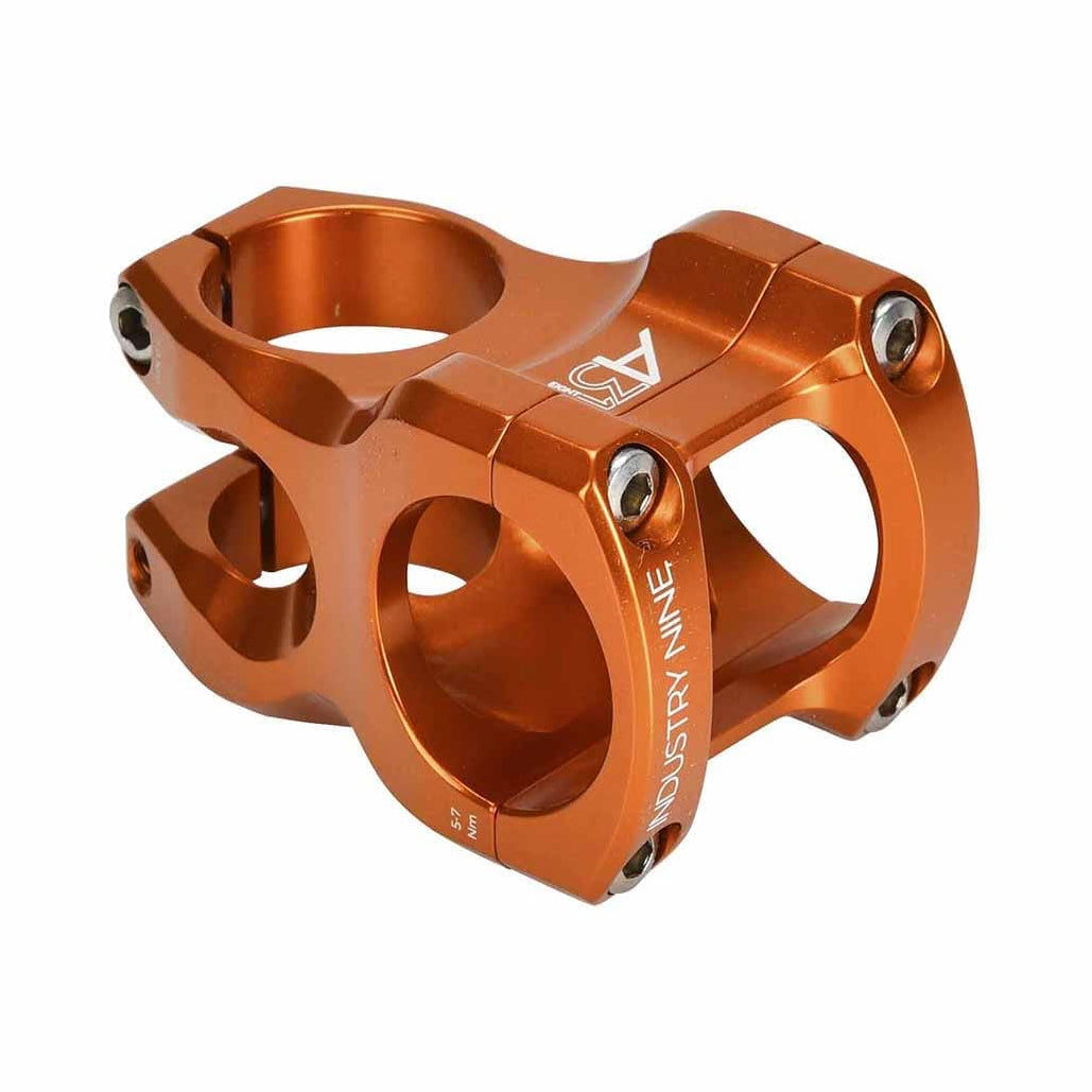 Potence INDUSTRY NINE A318 Orange — vue principale sur fond blanc