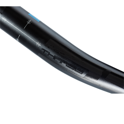 Cintre PRO THARSIS 3FIVE Rise 20mm 800mm Aluminium Noir
