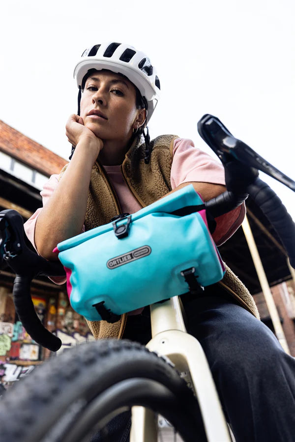 Sacoche de Guidon ORTLIEB VELO SLING 3 L Cyber Bleu/Rose